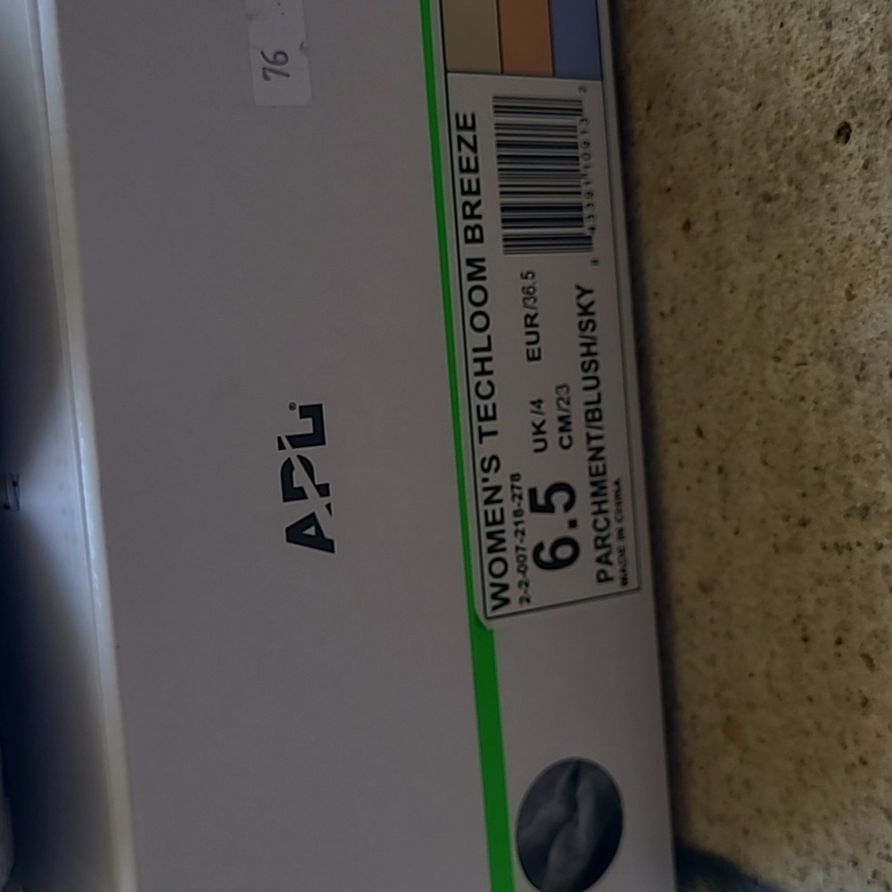 Athletic Propulsion Labs Shoes - Picture 6 of 8